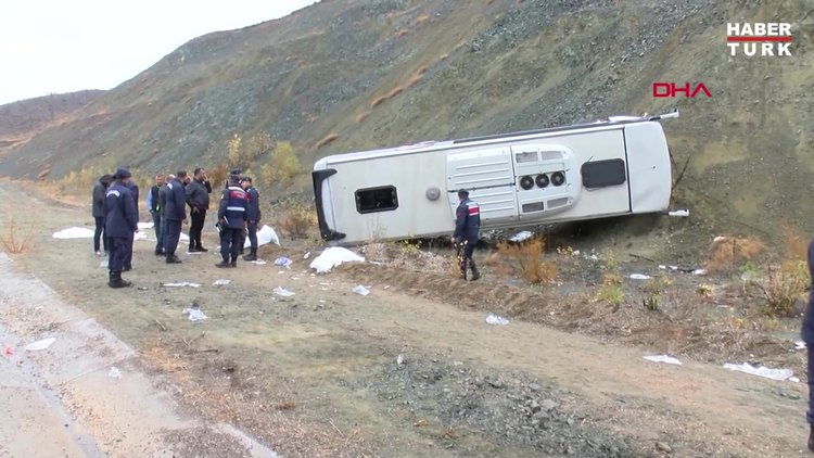 Kanser tarama testi dönüşünde kaza 31 yaralı