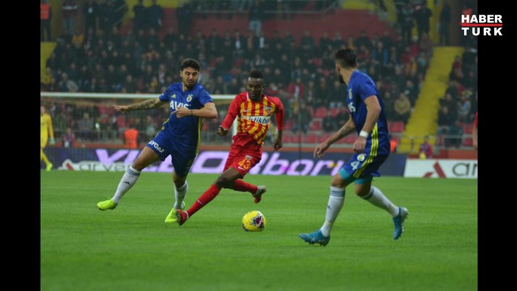 Kayserispor - Fenerbahçe maçından kareler