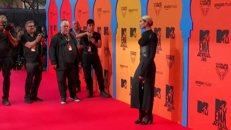 MTV Avrupa Müzik Ödülleri'ne Dua Lipa damgası