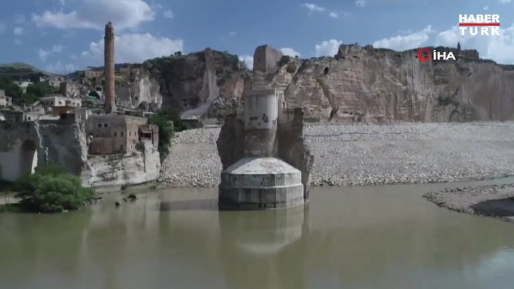 Tarihi Hasankeyf Kalesi güçlendiriliyor