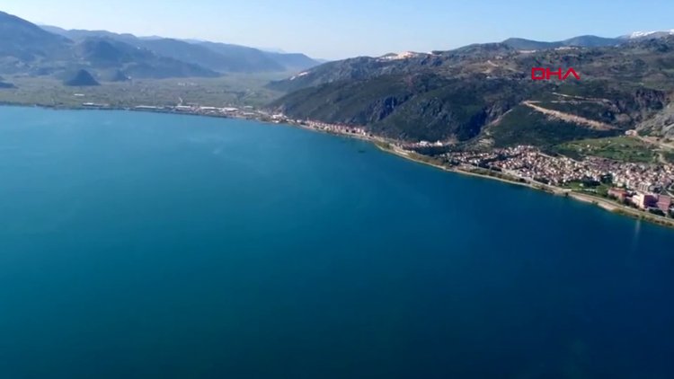 Eğirdir Gölü'nün yüzeyi, 10 yılda 84 kilometrekare azaldı