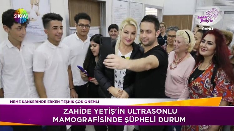 Zahide Yetiş seyircileriyle birlikte mamografi çektirdi!