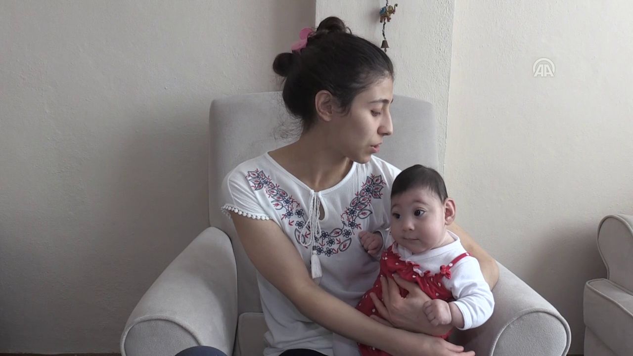 Sanki Kizim Yeni Dogmus Gibi