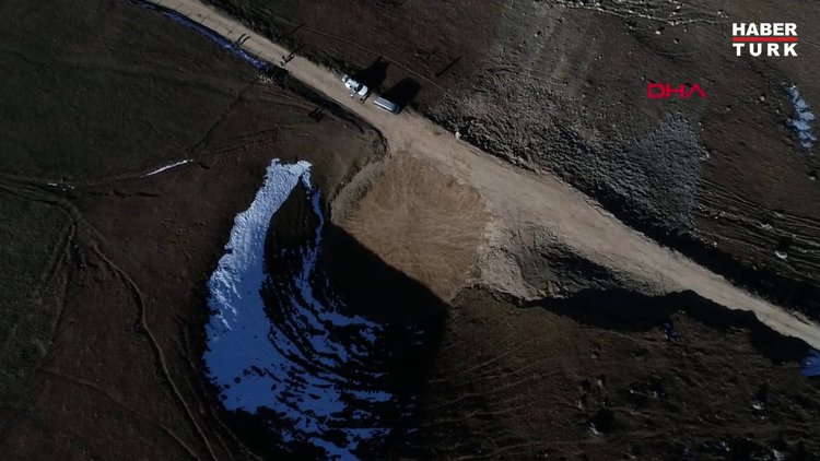 Bakan Yardımcısı'ndan Dipsiz Göl açıklaması