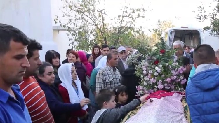 Bıçaklanarak öldürülen üniversite öğrencisi Güleda Cankel'in cenazesi