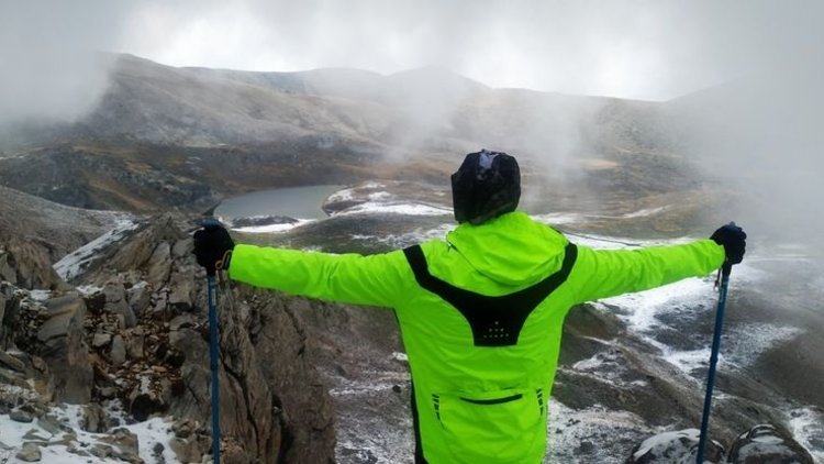 Uludağ'a mevsimin ilk karı yağdı!