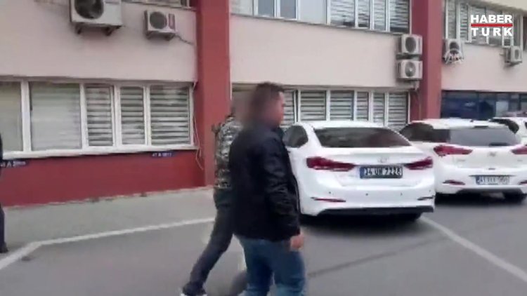 Ablasının sevdiğini parkta öldürdü!