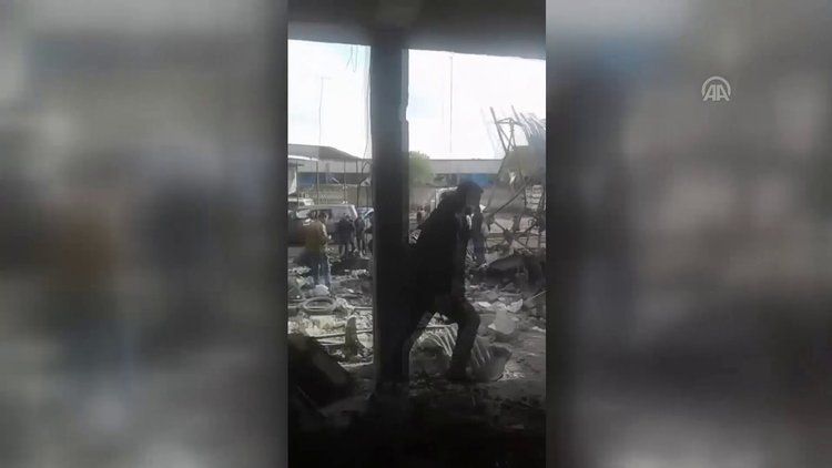 Esad güçlerinden İdlib'de saldırı: 11 ölü