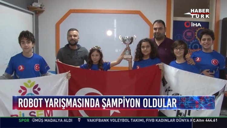 Robot yarışmasında şampiyon oldular