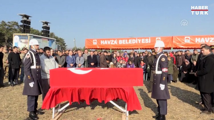 İdil'de şehit olan Uzman Çavuş Kemal Sayar son yolculuğuna uğurlandı