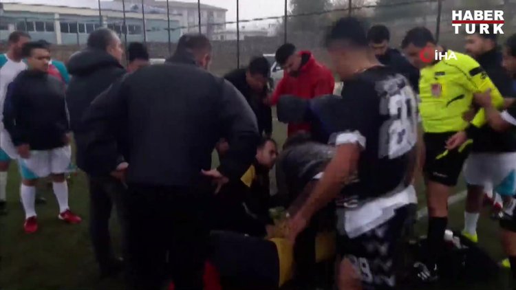Dili ters dönen kaleciye hakem müdahale etti