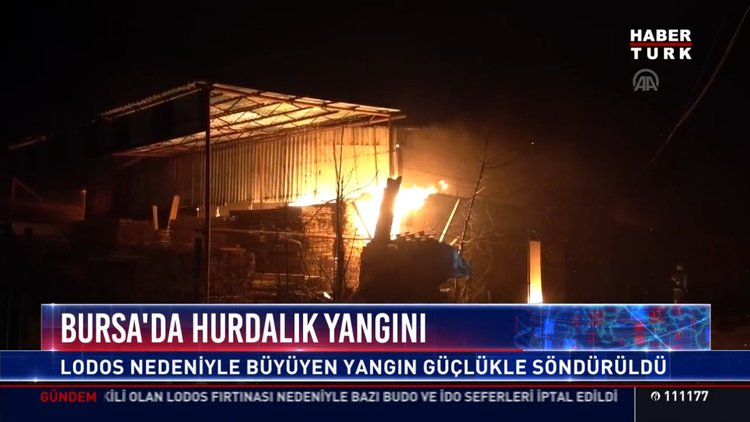 Bursa'da hurdalık yangını
