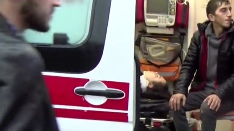 Çekmeköy'de İETT otobüsü yan yattı:yaralılar var