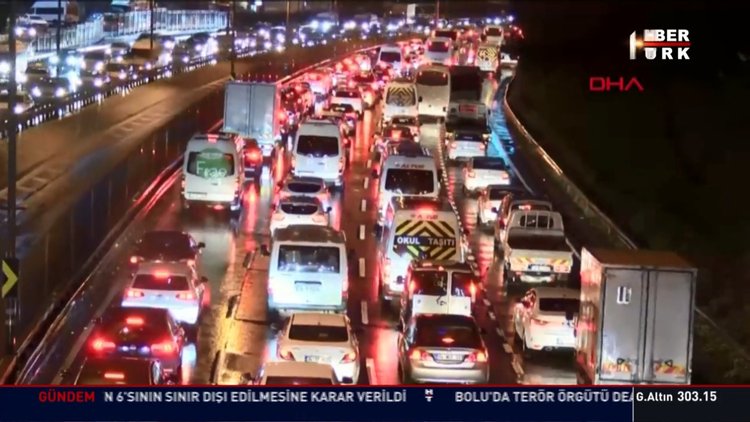 İstanbul'da trafik yoğunluğu %80'e ulaştı