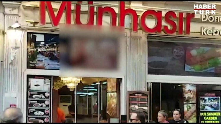 İstiklal Caddesi'nde porno şoku!