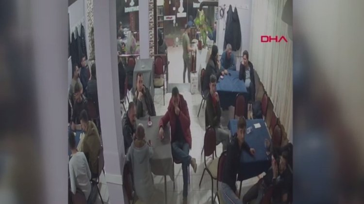 Manisa'daki deprem anları kamerada