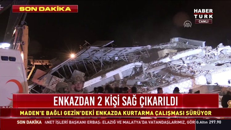 Elazığ'da deprem: Enkazdan 2 kişi sağ kurtarıldı