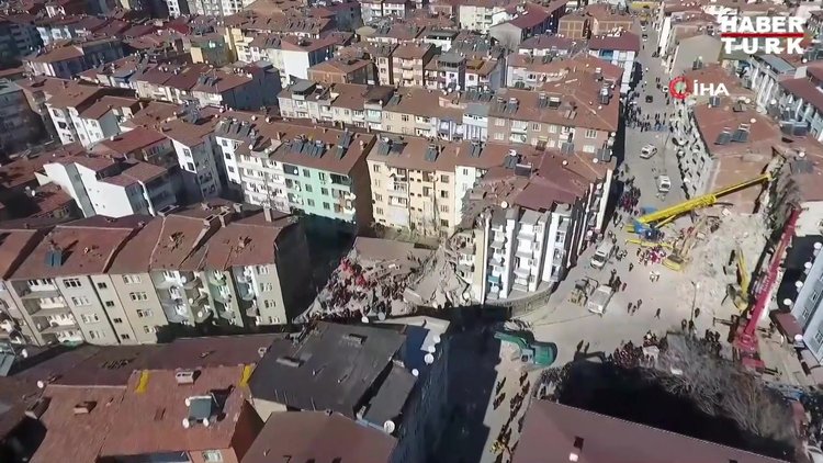 Enkaz altındaki vatandaşın çığlığı 112'ye böyle yansıdı