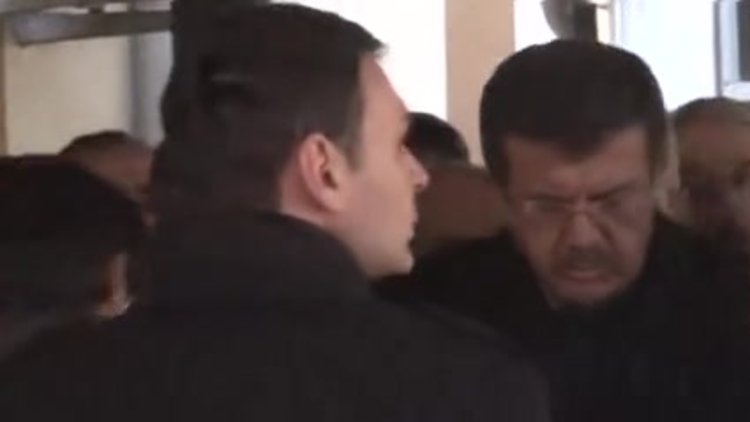 Cenazede yürek burkan detay...İki kardeş tek tabutta