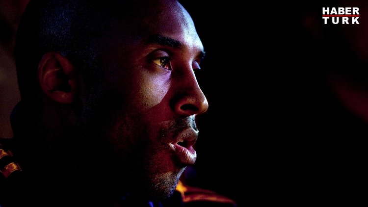 Ünlü Basketbolcu Kobe Bryant  helikopter kazasında hayatını kaybetti