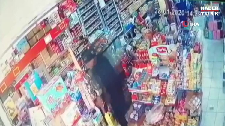 Depreme markette yakalanan vatandaşların panik anları kamerada