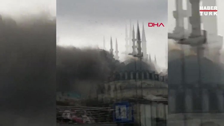 Eminönü'nde yangın