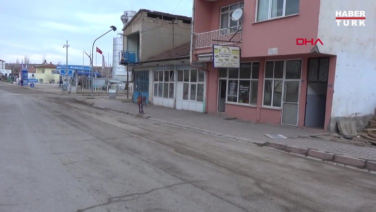 Gece kulubünde çalışan 3 kadına iş çıkışı silahlı saldırı: 1 ölü, 2 yaralı