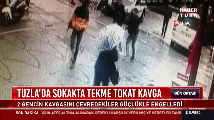 Tuzla'da sokakta tekme tokat kavga