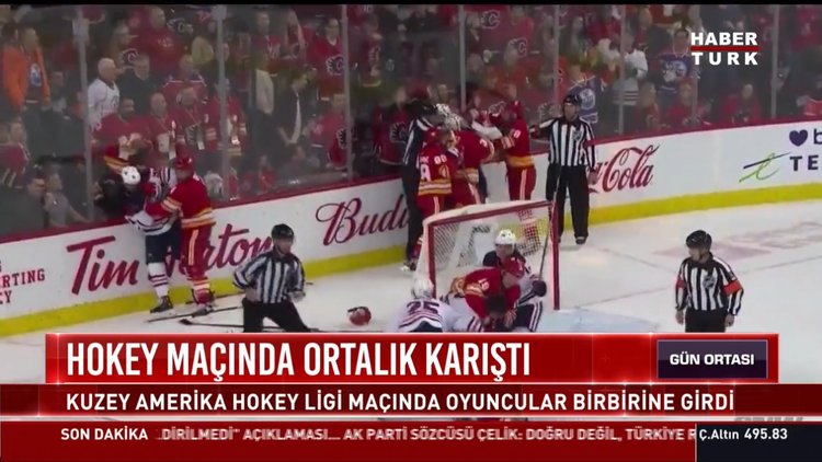 Hokey maçında ortalık karıştı