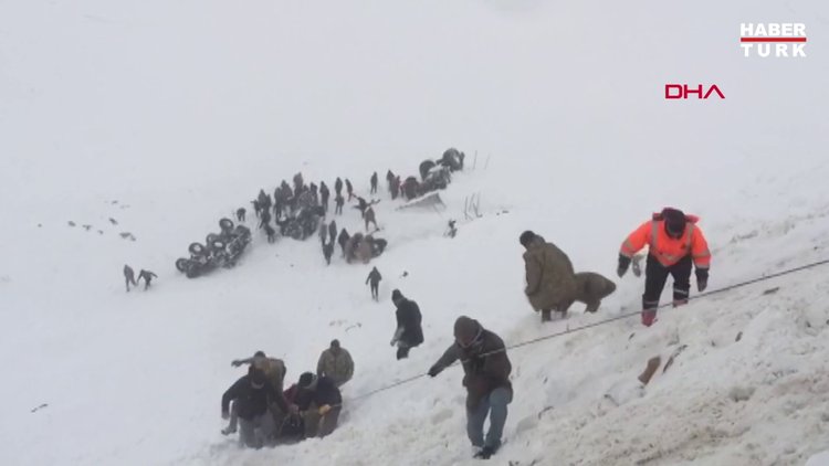 Van'da iki çığ faciası! Çok sayıda ölü ve yaralı var