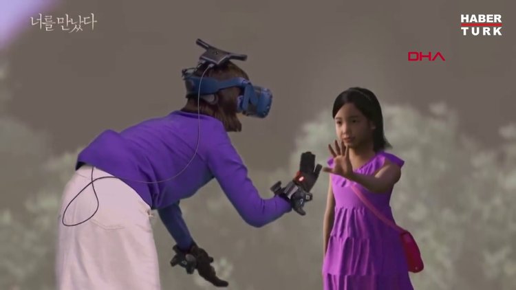 Ölen kızıyla 'sanal gerçeklik'te buluştu