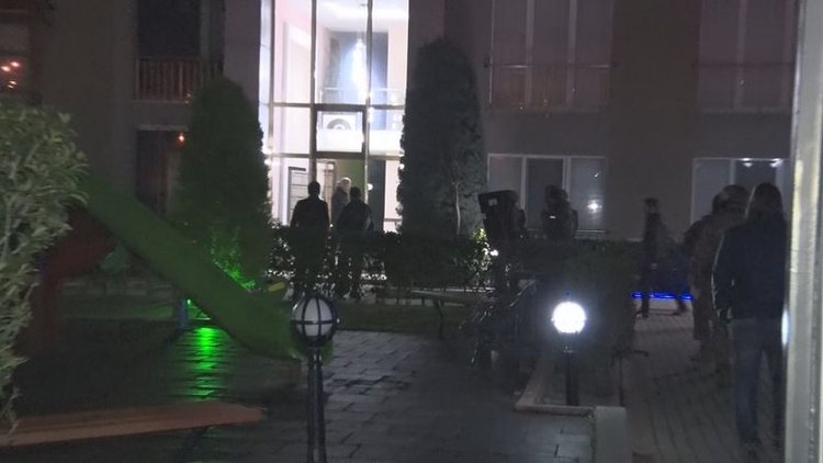 İstanbul'da suç örgütüne yönelik şafak operasyonu