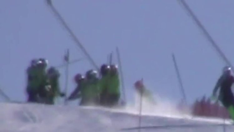 Milli kayakçı, Slovenya'da teleferikten düşen çocuğu kurtardı; o anları anlattı