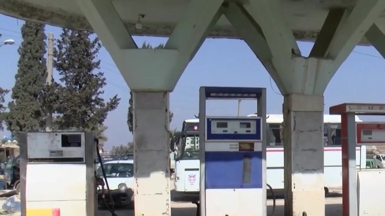 İdlib'de yeni sorun: Bu kez de akaryakıt sıkıntısı vurdu!