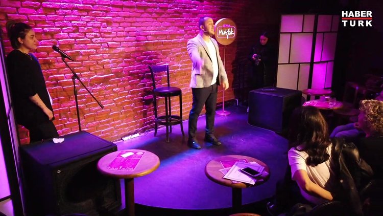 İşitme Engellilerden stand up