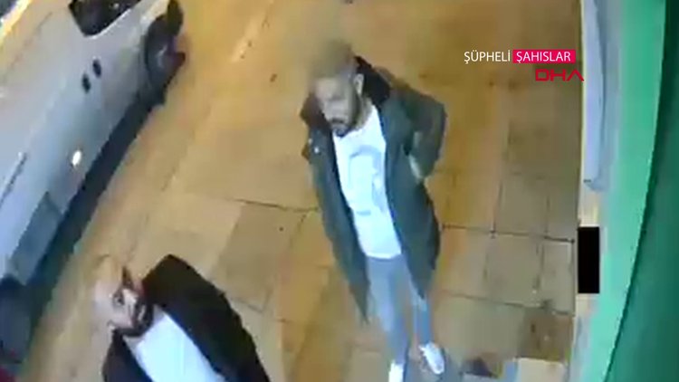 İstanbul'da ATM'lerden kart kopyalayan 5 kişilik çete yakalandı!