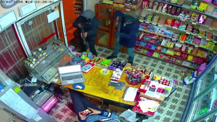 Maskeli, silahlı soygun, güvenlik kamerasında