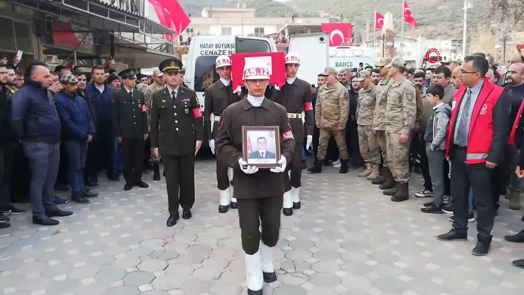 İdlib şehidi Halil İbrahim Akkaya son yolculuğuna uğurlandı