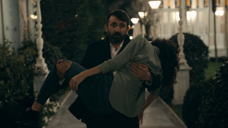 Çukur 90. bölüm son sahnesi! Çukur 90. bölüme nefes kesen bu sahne ile veda etti