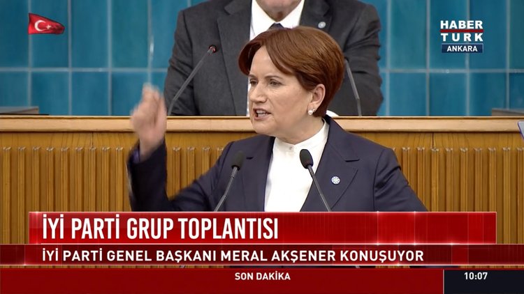 Akşener: Bu millet, cumhuriyetini şehitlerine borçludur
