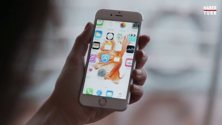 Apple'dan eski iPhone sahiplerine 25 dolar ödeme