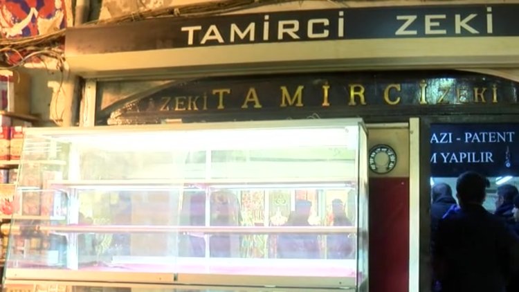 Kapalıçarşı'da 16 metrekarelik dükkan 11 milyon 812 bin liraya satılıyor