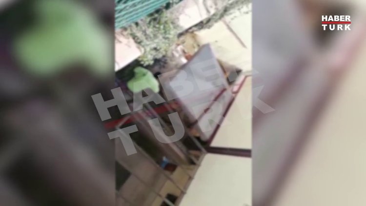 Sosyal Medya fenomeni Meriç İzgi'nin maymunu 'Koko' tartışma konusu oldu