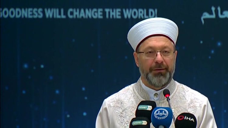 Gamze Özçelik'e iyilik ödülü