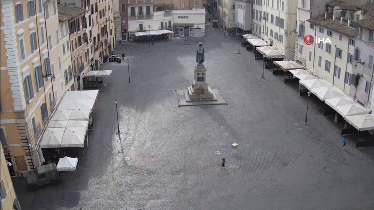 İtalya sokaklarında Korona sessizliği