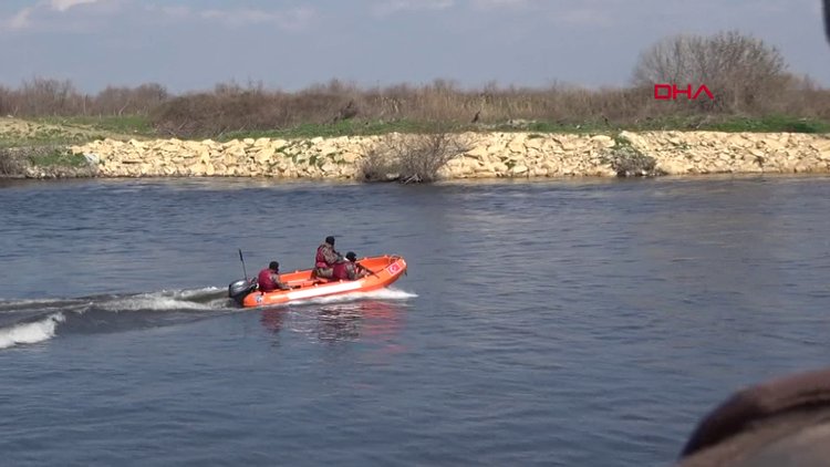Özel harekatçılar, Yunanistan'ın göçmenler geri itmesini engelledi