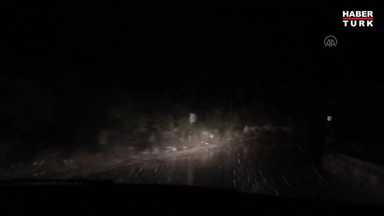 İstanbul'un yüksek kesimlerinde kar yağışı