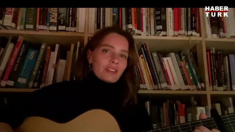 Nil Karaibrahimgil'den karantina şarkısı