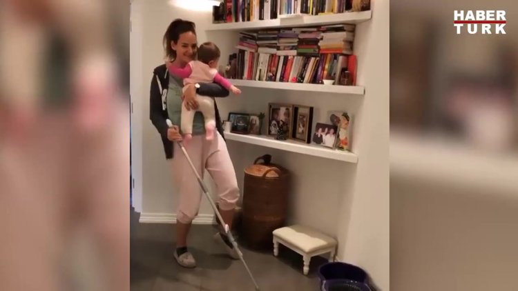 Seda Bakan ile kızı Leyla Erel'den 'evde kal' paylaşımı