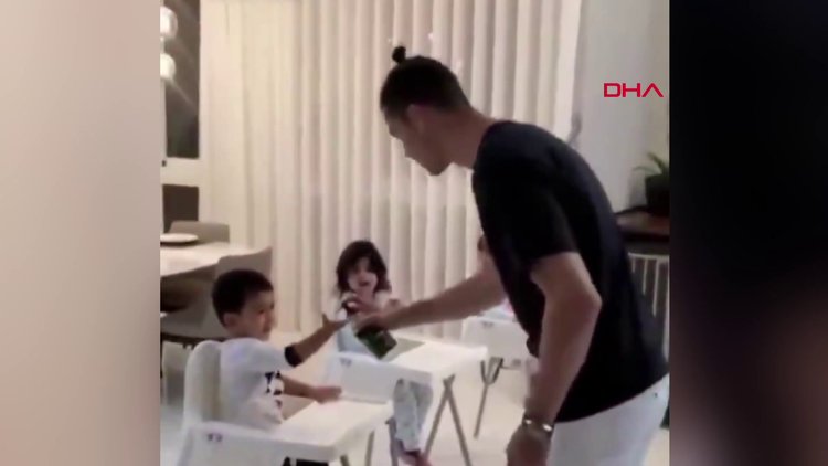Ünlü futbolcu Ronaldo'dan çocuklarına dezenfekte